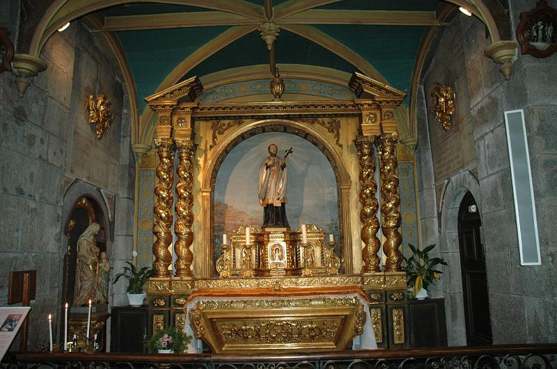 Church in Le Puy.JPG